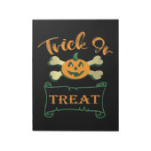 Bloc-note Tracer ou traiter les os croisés citrouille Hallow (Tourné)