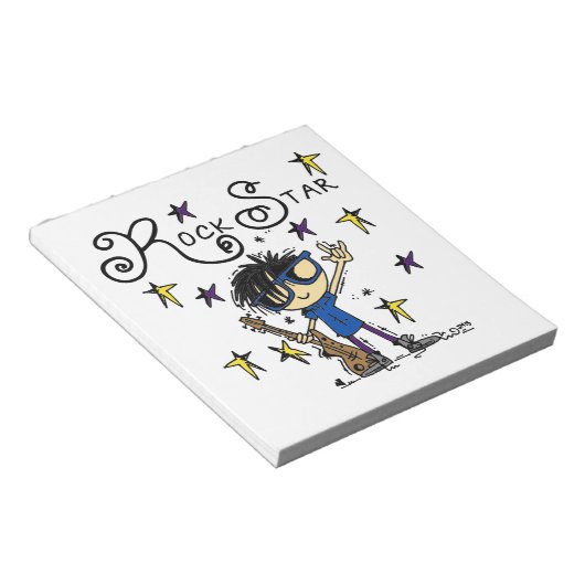 Bloc-note Vedette du rock de garçon de cheveux noirs (Incliné)