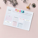 Bloc-note Vieillissement en place, Planificateur quotidien d<br><div class="desc">Utilisez ce bloc-notes déchiré pour votre maman, papa, grand-parents pour les aider à gribouiller toutes les choses qui se passent dans la journée. Ils peuvent être mis à la retraite, mais ils ont un certain nombre de tâches à accomplir en une journée qui sont très importantes pour notre communauté vieillissante...</div>