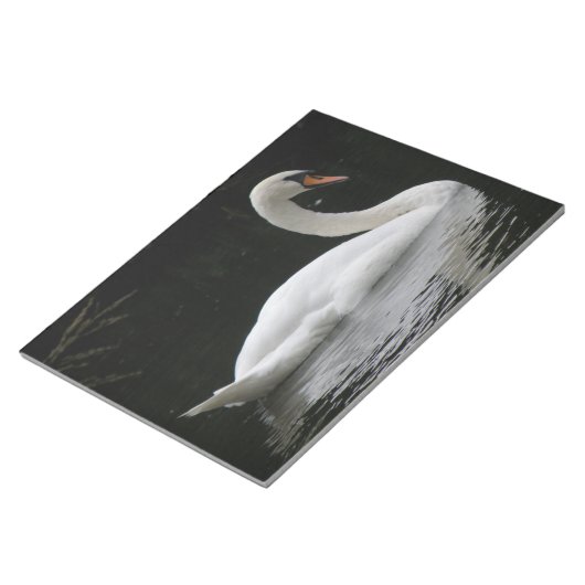 Bloc-notes de cygne blanc gracieux (Incliné)