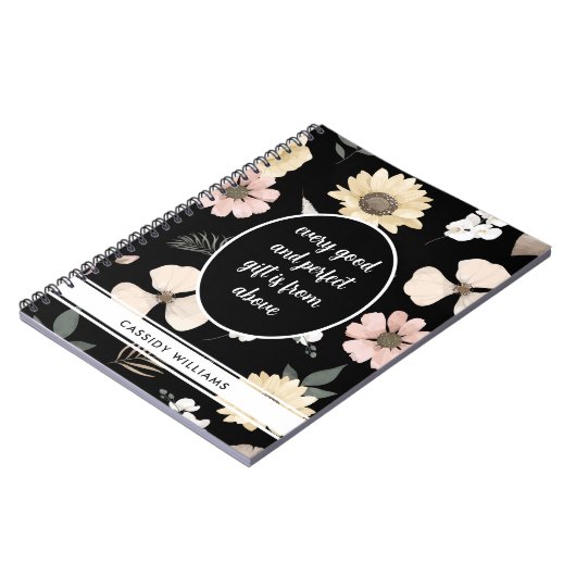 Bloc-notes du journal de prière des fleurs noires (Côté gauche)