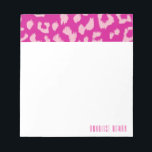 Bloc-notes Magenta et Empreinte de léopard rose<br><div class="desc">Un motif à grande échelle de taches empreintes de léopard obtient une torsion moderne en girlie magenta rose et rose oeillet pâle.</div>