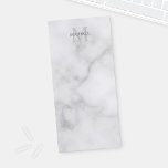 Bloc-notes monographique et nom personnalisé<br><div class="desc">Monogramme et nom personnalisés Le Bloc-notes comporte un nom personnalisé en gris et monogramme en gris clair comme arrière - plan,  dans le style de police serif classique,  sur arrière - plan en marbre blanc.</div>