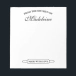 Bloc-notes personnalisé pour la boulangerie maison<br><div class="desc">Bloc-notes personnalisé pour la boulangerie maison De la cuisine de. Conception personnalisée du pavé de mémo avec logo de la broche roulante. Modèle élégant pour la cuisson des recettes,  des notes,  la prise de commandes,  magasin,  bureau,  magasin,  etc.</div>