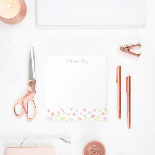 Bloc-notes violet personnalisé Fleur sauvage paste