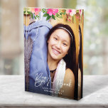 Bloc Photo Aquarelle bat mitzvah Floral Chic Signe de script<br><div class="desc">Soyez fier, réjouissez-vous et présentez ce jalon de votre Bat mitzvah préféré avec ce bloc photo personnalisé et sophistiqué keepsaké ! Une aquarelle florale chic, étonnante, rose et pêche avec typographie en écriture blanche et sans serif moderne superposent la photo de votre choix. Personnalisez le texte personnalisé avec le nom...</div>