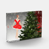 Bloc Photo Belle ballerine en robe rouge (Gauche)