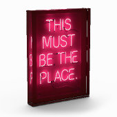 Bloc Photo 'Ce doit être l'endroit' Acrylique Maison de Décor (Gauche)