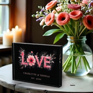 Bloc Photo Cute Black and Red Shades Floral Blooms LOVE Word