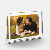 Bloc photo de script bienheureux moderne (Gauche)