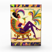 Bloc Photo Femme Mardi Gras Martini du milieu du siècle futur (Devant)