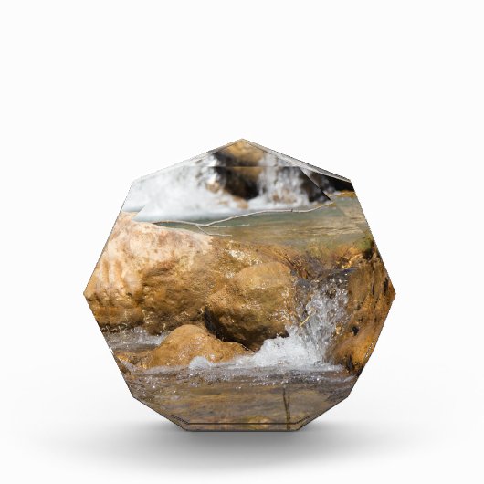 Bloc Photo Flux orageux au printemps (Devant)