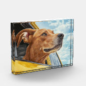 Bloc Photo Happy Dog in Yellow Car Art Print (Gauche)
