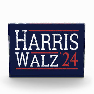 Bloc Photo Harris Walz Election 2024 I