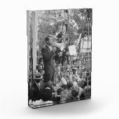 Bloc Photo Le sénateur Robert Kennedy en campagne pour le pré (Gauche)