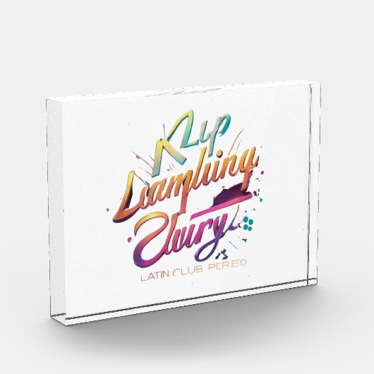 Bloc Photo Marque de la discothèque Perreo Intenso (Gauche)