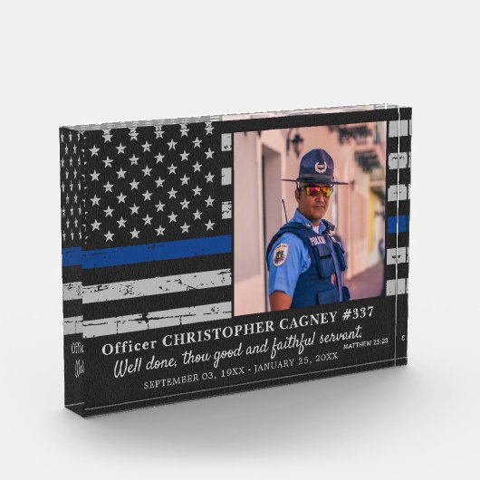 Bloc Photo Mémorial de la police de la Ligne Bleue Mince (Gauche)