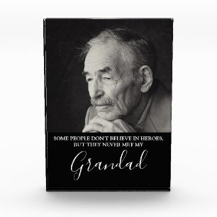 Bloc Photo Mémorial du héros élégant