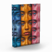 Bloc Photo Motif des faces colorées (Gauche)