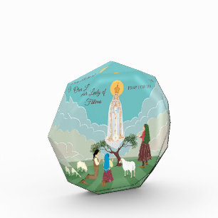 Bloc Photo Notre-Dame de Fatima et les trois bergers