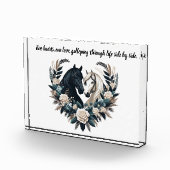 Bloc Photo Pays Cheval noir et blanc en amour (Droite)