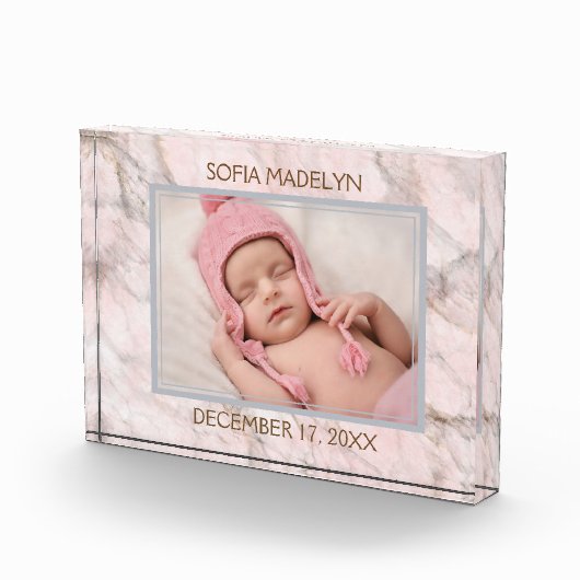 Bloc Photo Photo Bébé Sur Motif Élégant En Marbre Rose Clair (Droite)