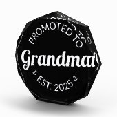 Bloc Photo Promu À Grand-Mère Est. 2025 I (Droite)