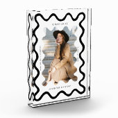 Bloc Photo Quirky Wavy Line Graduate Keepsaké (Gauche)