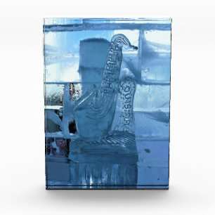 Bloc Photo Saxophone Ice Sculpture, Québec, Canada