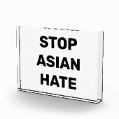 Bloc Photo Stop Asian Hate, noir clair signe acrylique (Droite)