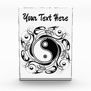 Bloc Photo Symbole Yin & Yang Style de tatouage noir et blanc
