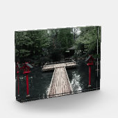 Bloc Photo Wooden Pier framed by red Lanterns (Gauche)