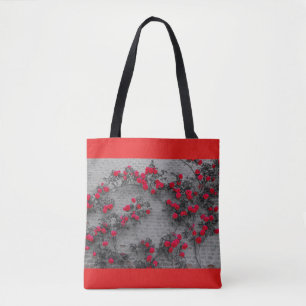 bloeien van gekleurde rozen op de canvas tas