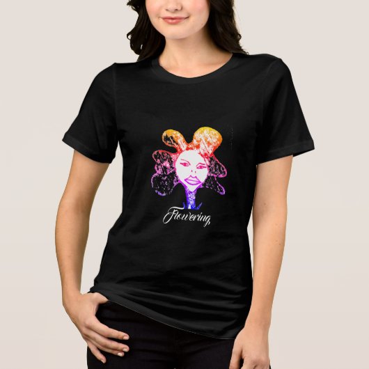 Bloeiend T-shirt (Voorkant)