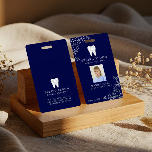 Bloeiende Blozende Tandheelkundige Tand Logo ID Fo Badge