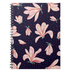 Bloeiende magnolia's, met de hand getekend patroo notitieboek
