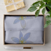bloeit in het wit tissuepapier (Geschenk)