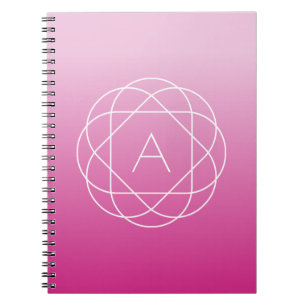 Bloemachtig geometrisch monogram Roze gearceerde Notitieboek