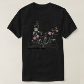 bloemen die groeien uit boekenschoonheid t-shirt (Design voorkant)