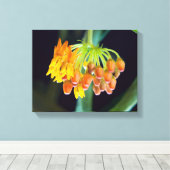 Bloemen en bloemen van vlinderbloemigen canvas afdruk (Insitu (Houten vloer))