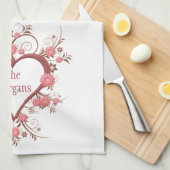 Bloemen en hartenliefde groeit hier en familienaam theedoek (Quarter Fold)