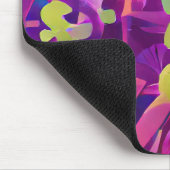 Bloemen in een veld met kleurrijke abstracte digit muismat (Hoek)