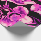 Bloemen in het donker, roze cadeaupapier (Hoek)