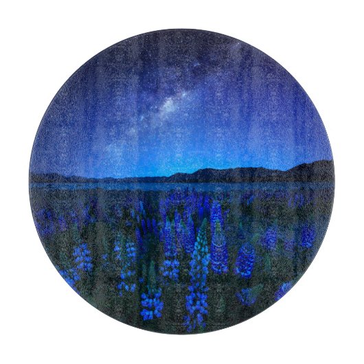 Bloemen | Lupines bloeien bij het Night Lake Tekap Snijplank (Voorkant)