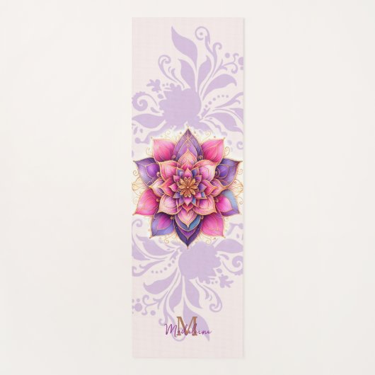 Bloemen Mandala Goud Paarse Elegante Naam Monogram Yogamat (Voorkant)