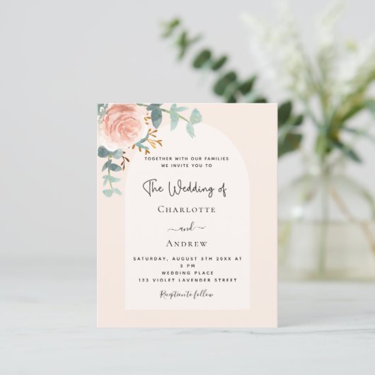Bloemen roos blush arch QR RSVP huwelijksuitnodigi (Staand voorkant)
