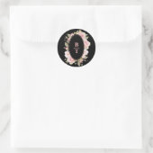 Bloemen Rozen Monogram Envelop Afdichting Ronde Sticker (Tas)