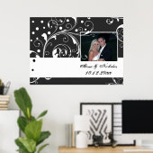 Bloemen scroll blad zwart, wit bruiloft foto poster (Thuiskantoor)