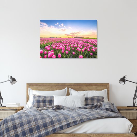Bloemen | Tulpen Zuid-Holland, Nederland Canvas Afdruk (Insitu (Slaapkamer))