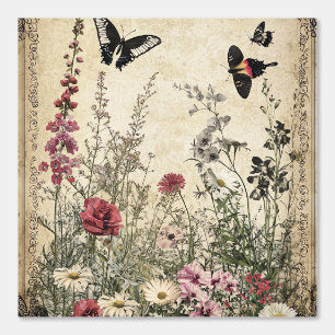 Bloemen, vogels en vlinders op oud papier (2) behang